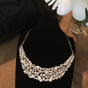 RHINESTONE NECKLACE